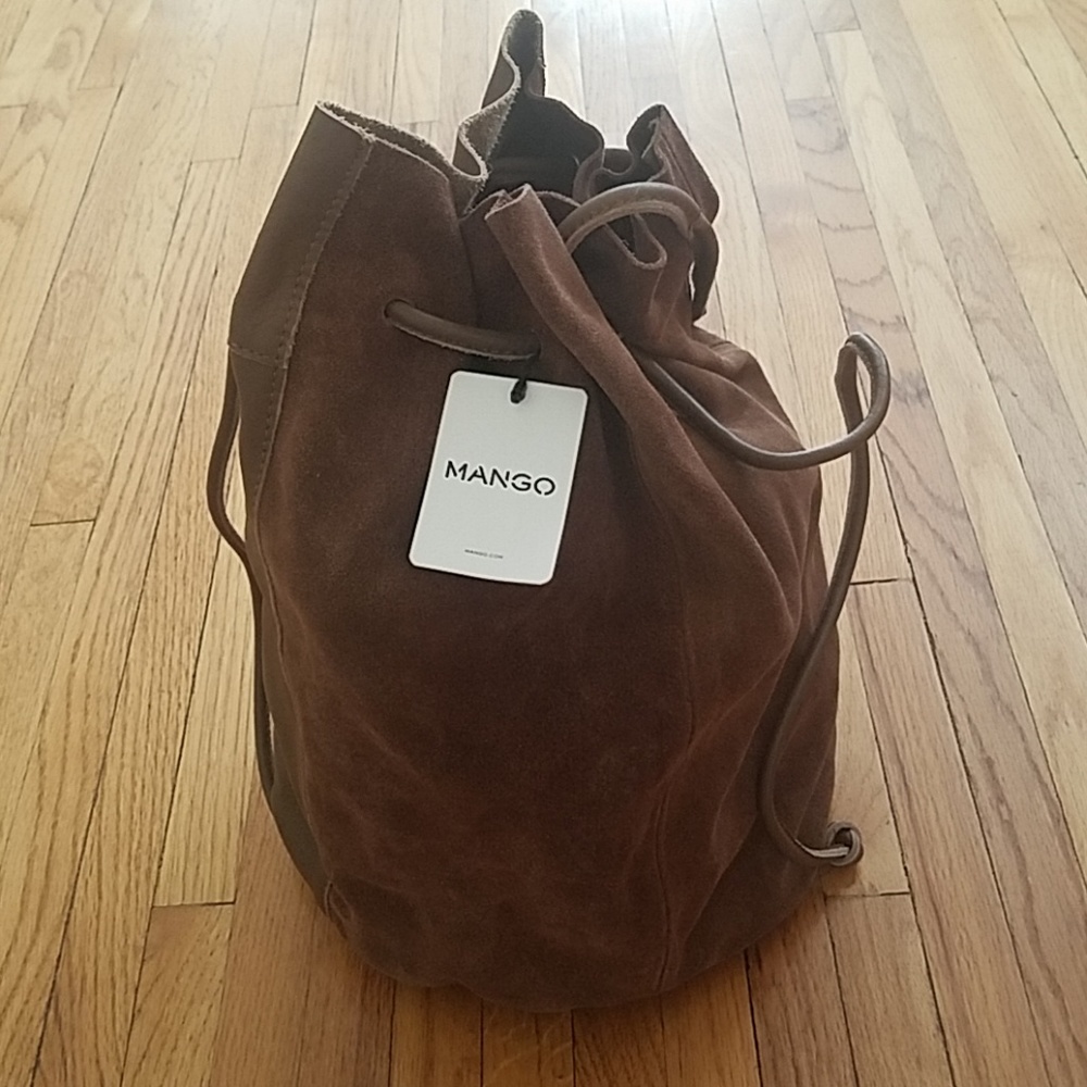 Mango Bucket Bag